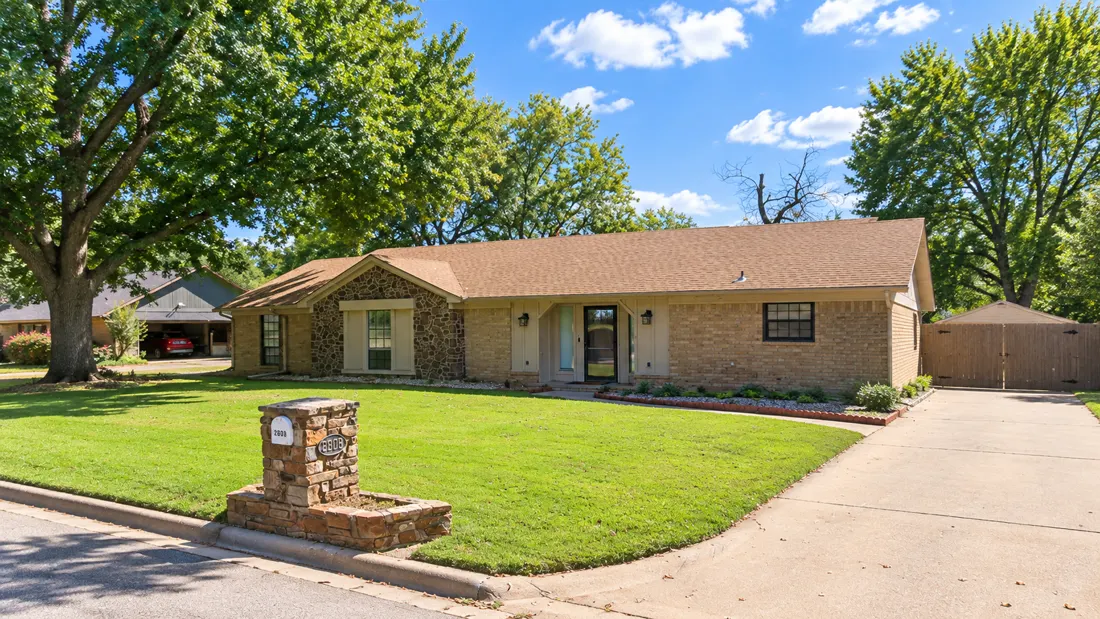 Front yard maintenance — City 8
